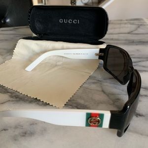 GUCCI Sunglasses White/Black Multi GG2563/S
